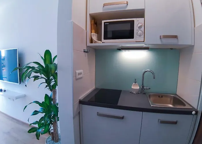 Apartment Center 4 Two